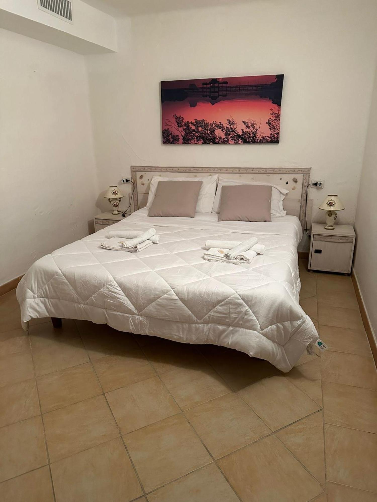 Lightblue-Celeste Central Apartment In Porto Rotondo Dış mekan fotoğraf